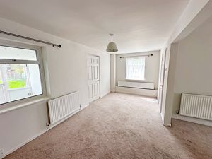 Dining Room- click for photo gallery